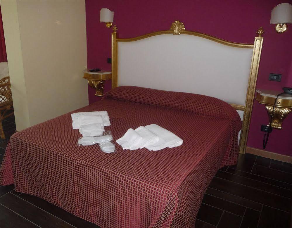 Boutique Hotel Bel Sito Wellness & Private Spa Bardolino Dış mekan fotoğraf