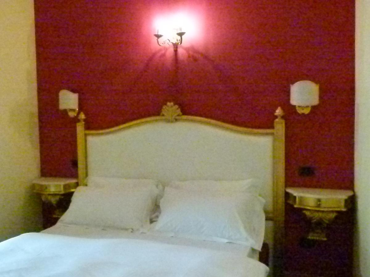 Boutique Hotel Bel Sito Wellness & Private Spa Bardolino Dış mekan fotoğraf